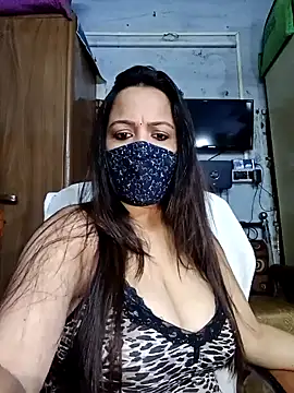 Snapshot of albelasummi702 chatting on 19, 12, 2024 albelasummi702 online show from 19, 12, 2024