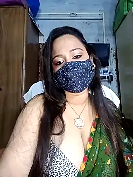 Snapshot of albelasummi702 chatting on 11, 1, 2025 albelasummi702 online show from 11, 1, 2025