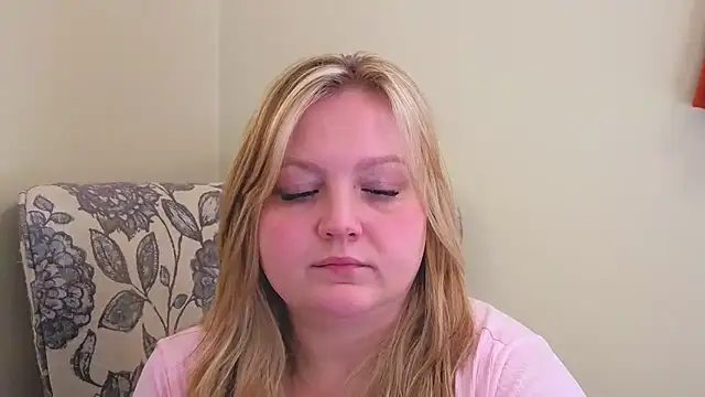 PhatAssBlond online show from 24, 3, 2026