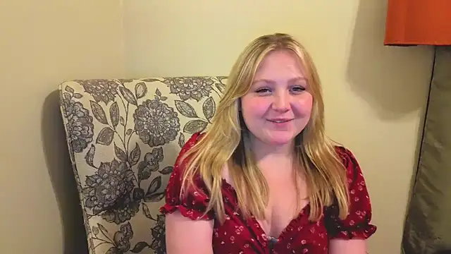 PhatAssBlond online show from 4, 4, 2026