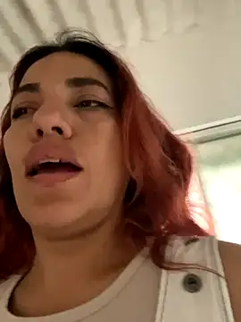 lia huan online show from 3, 10, 2025