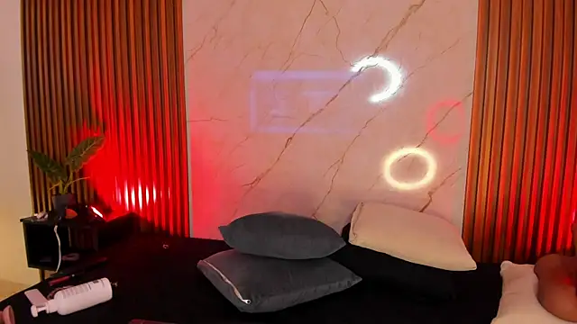 Snapshot of Emiilycollins chatting on 26, 1, 2025 Emiilycollins online show from 26, 1, 2025