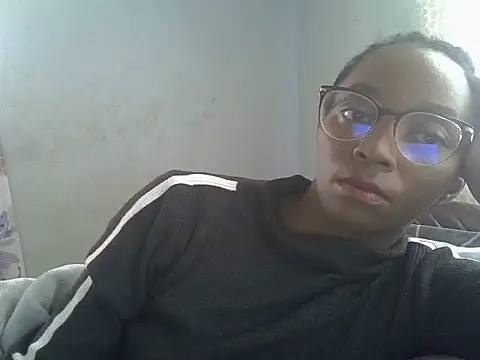 Snapshot of ElianeHot chatting on 30, 6, 2026 ElianeHot online show from 30, 6, 2026