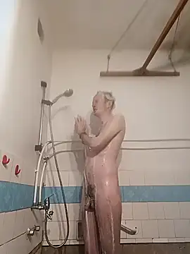 Snapshot of Julien_emperor chatting on 31, 12, 2024 Julien emperor online show from 31, 12, 2024