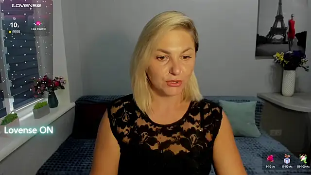 Snapshot of sweet___margaret chatting on 17, 9, 2025 sweet margaret online show from 17, 9, 2025