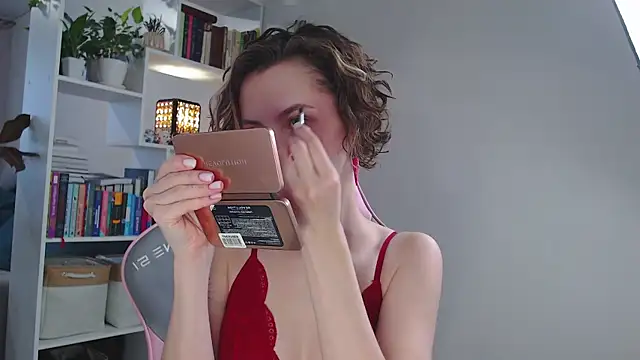 milly ross online show from 19, 12, 2024