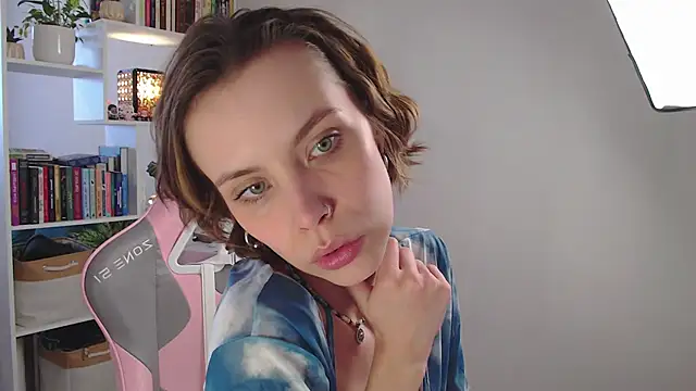 milly ross online show from 25, 2, 2025