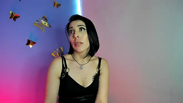 AdelleLennox cg online show from 13, 1, 2025