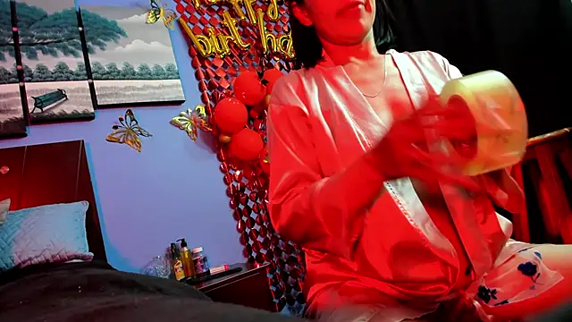 AdelleLennox cg online show from 16, 9, 2025