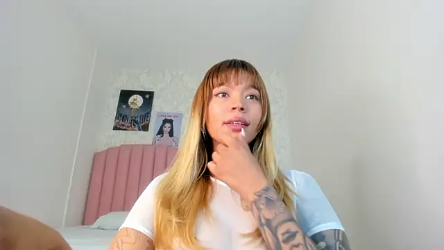 Adria ross online show from 11, 2, 2026