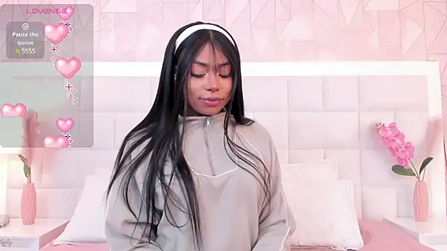 Alisson  Thompson online show from 18, 3, 2025