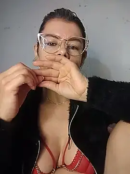 Snapshot of RamonaSimons chatting on 14, 7, 2026 RamonaSimons online show from 14, 7, 2026