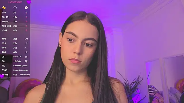 Snapshot of Aleejaa__ chatting on 9, 7, 2026 Aleejaa online show from 9, 7, 2026