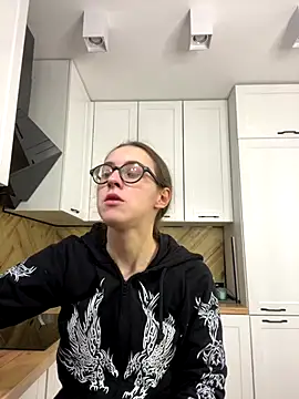 MartiniiSelenna online show from 15, 10, 2025