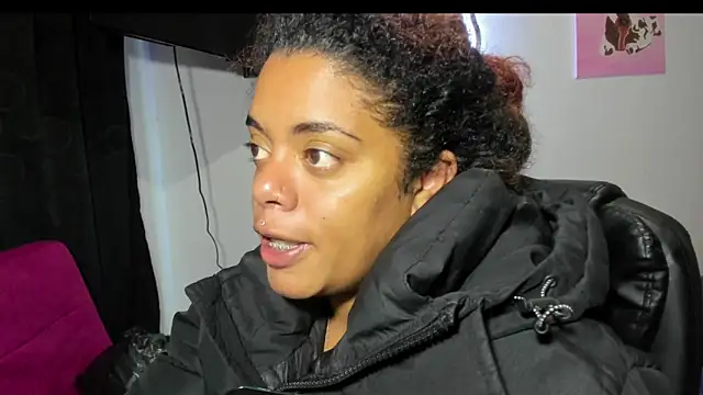 ladyrd1 online show from 8, 1, 2026