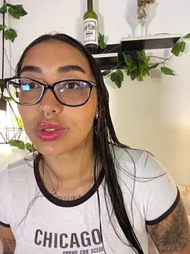 Snapshot of melanieecox chatting on 28, 5, 2026 melanieecox online show from 28, 5, 2026