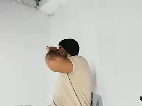 Sebas-hott online show from 28, 10, 2025