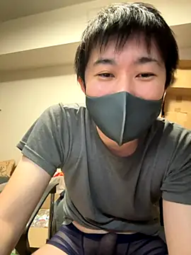 Snapshot of kentyken chatting on 3, 10, 2025 kentyken online show from 3, 10, 2025