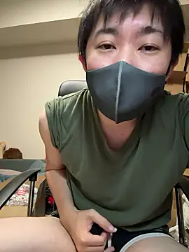 Snapshot of kentyken chatting on 8, 10, 2025 kentyken online show from 8, 10, 2025