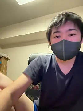 Snapshot of kentyken chatting on 10, 10, 2025 kentyken online show from 10, 10, 2025