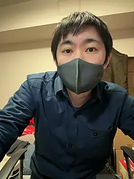 Snapshot of kentyken chatting on 7, 11, 2025 kentyken online show from 7, 11, 2025