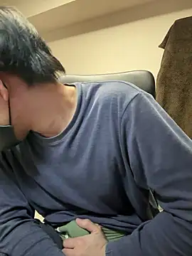 Snapshot of kentyken chatting on 13, 11, 2025 kentyken online show from 13, 11, 2025