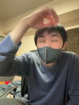 Snapshot of kentyken chatting on 16, 11, 2025 kentyken online show from 16, 11, 2025