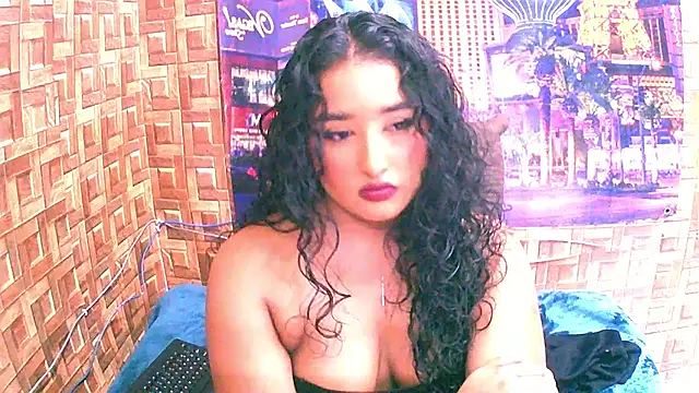 Snapshot of IndianAngel4u chatting on 23, 4, 2026 IndianAngel4u online show from 23, 4, 2026