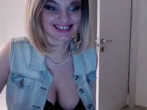 YourSweetJam online show from 24, 1, 2025