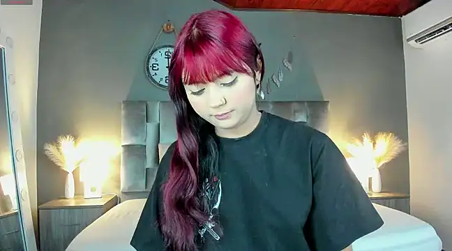 alaia-rogers online show from 28, 2, 2025