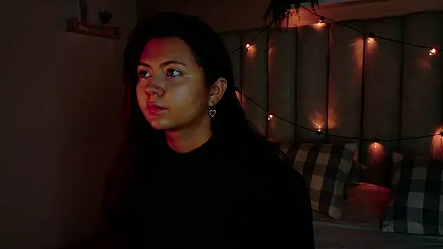 alaia-rogers online show from 23, 12, 2025