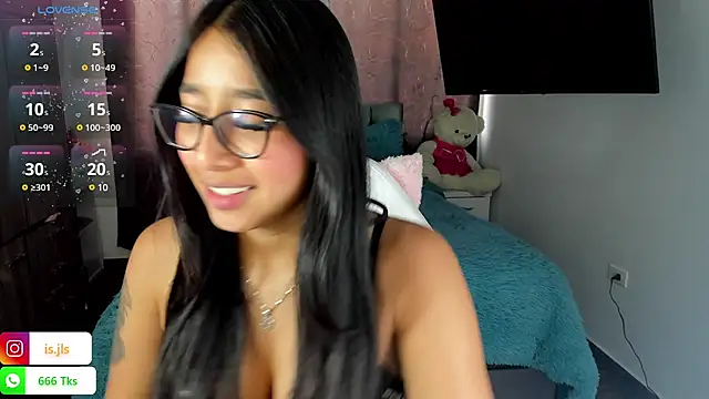 Snapshot of isa_bellaa0 chatting on 28, 1, 2025 isa bellaa0 online show from 28, 1, 2025