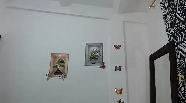 felinas6969 online show from 28, 1, 2025