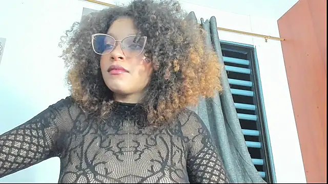 Ada gales  online show from 7, 11, 2025