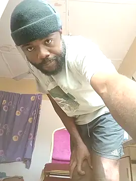 Longblackhardd online show from 4, 2, 2025