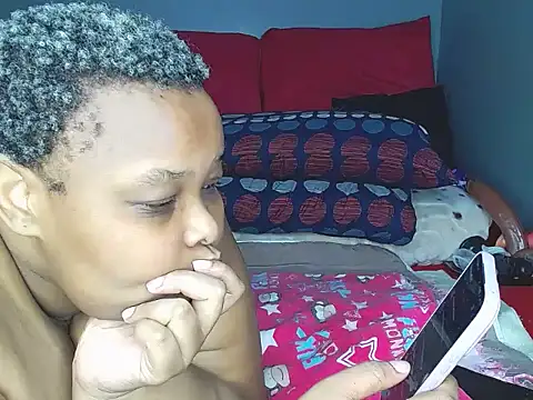 Snapshot of fatafricanqueen chatting on 28, 5, 2026 fatafricanqueen online show from 28, 5, 2026