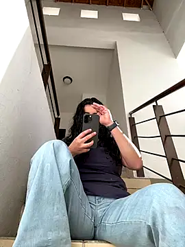 Ales Kitten online show from 22, 12, 2025