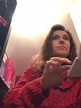 Snapshot of Lwhite1 chatting on 5, 12, 2024 Lwhite1 online show from 5, 12, 2024