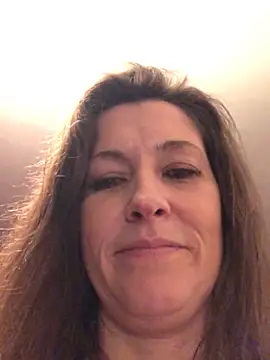 Snapshot of Lwhite1 chatting on 31, 12, 2024 Lwhite1 online show from 31, 12, 2024