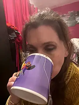 Lwhite1 online show from 7, 1, 2026