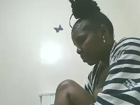 Snapshot of sweet_bigclit chatting on 6, 2, 2025 sweet bigclit online show from 6, 2, 2025
