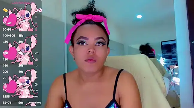 KayleighDreams  online show from 24, 2, 2025