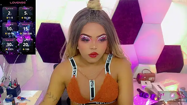 Snapshot of KayleighDreams_ chatting on 18, 2, 2026 KayleighDreams online show from 18, 2, 2026