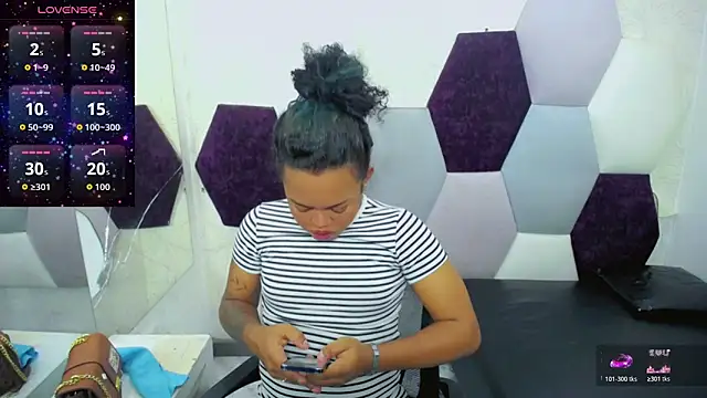 Snapshot of KayleighDreams_ chatting on 22, 2, 2026 KayleighDreams online show from 22, 2, 2026