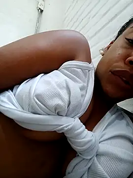 Snapshot of isabellehaynes chatting on 13, 11, 2025 isabellehaynes online show from 13, 11, 2025