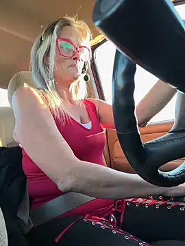 vixendoll87 online show from 22, 10, 2025