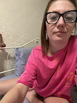 BeatriceTender online show from 6, 3, 2025