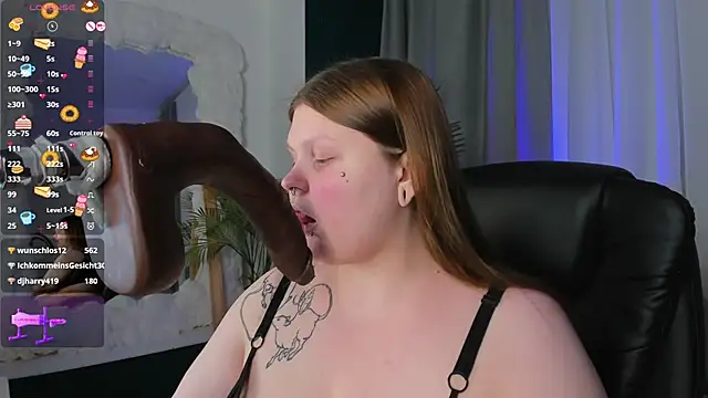 AuroraDemoni online show from 28, 2, 2025