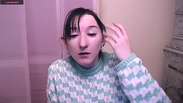 Snapshot of AmandaSell chatting on 9, 12, 2024 AmandaSell online show from 9, 12, 2024