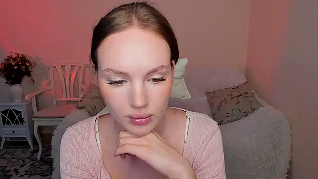 Snapshot of MishkaMe chatting on 21, 7, 2026 MishkaMe online show from 21, 7, 2026